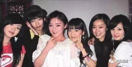 娱乐圈的吃瓜闺蜜组,揭秘幕后故事与情感纠葛